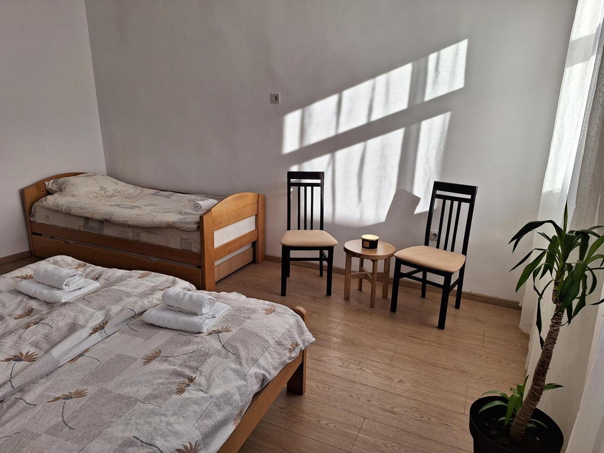 Appartement Dora à Sremski Karlovci Extérieur photo